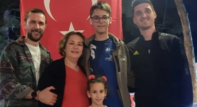 İznik'li dart sporcusu Toprak Aras milli takımda