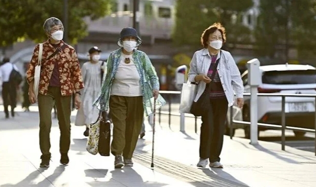 Japonya'nın nüfusu gerilemeye devam ediyor