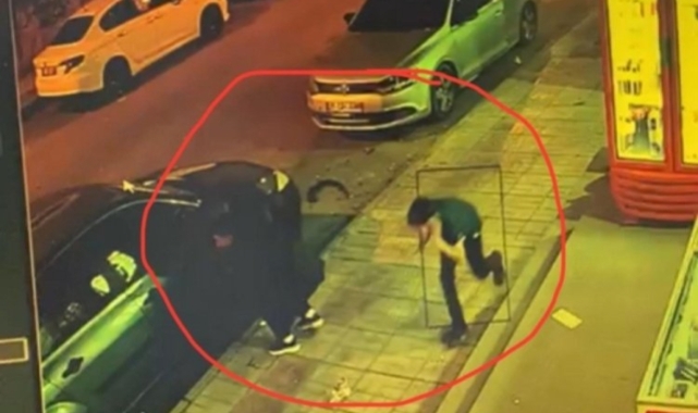 Kahveyi basıp otomatik silahla havaya ateş ettiler