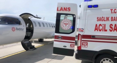 Kalp hastası bebek için ambulans uçak havalandı