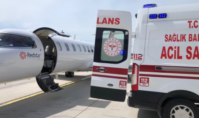 Kalp hastası bebek için ambulans uçak havalandı