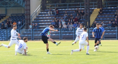 Karacabey Belediyespor: 4 - Ankaraspor: 1