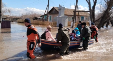 Kazakistan'da tahliye edilenlerin sayısı artıyor!