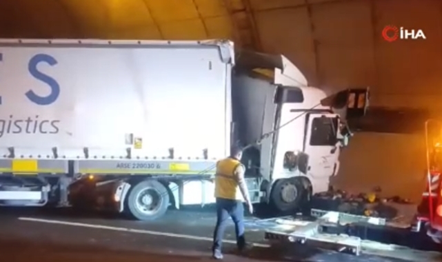 Kontrolden çıkan TIR duvara çarptı!