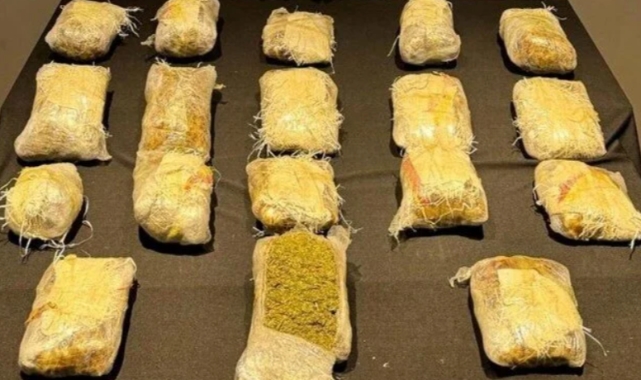 Malatya'da 11 kilo 15 gram skunk ele geçirildi