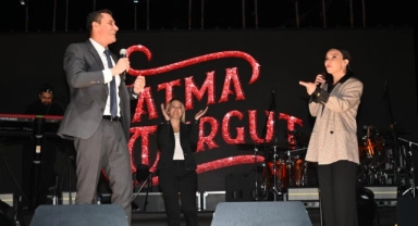 Manisa Fatma Turgut ile coştu