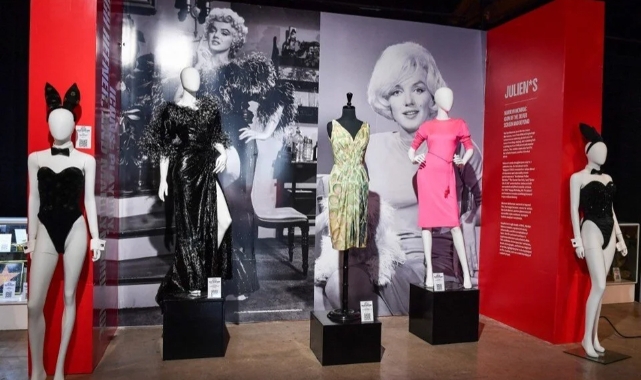 Marilyn Monroe'nun mezarının yanı binlerce dolara satıldı!