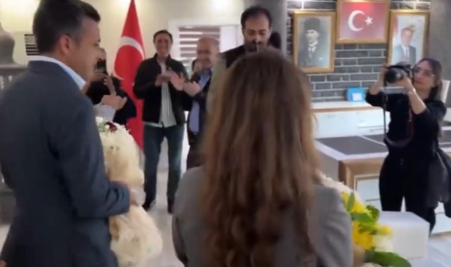 Mazbata töreninde hakaret! Gözaltına alındı