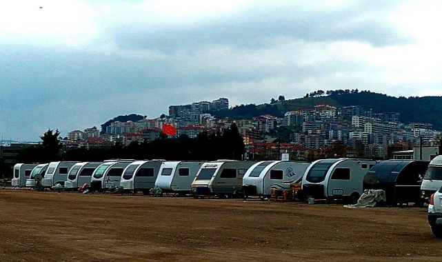 Mudanya 50’den fazla karavana ev sahipliği yapıyor