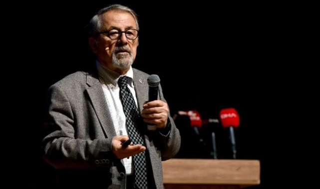 Naci Görür'den deprem uygulamalarına tepki