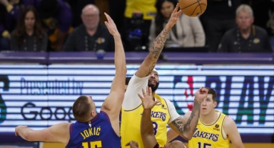 Nuggets, Lakers'ı yenerek seriyi 3-0 yaptı