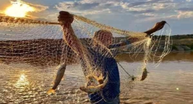 O iki ilde balık avı yasağı başladı