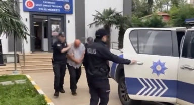 Öğretmene yumruk atan adam tutuklandı