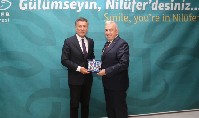 Orhan Sarıbal'dan Şadi Özdemir'e ziyaret