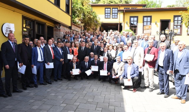 Osmangazili muhtarlar mazbatalarını aldı