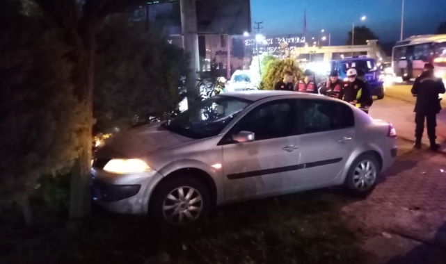 Otomobil ile çarpışan motorcu hayatını kaybetti