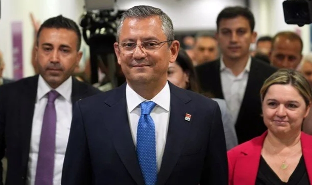 Özgür Özel Filistin ziyaretini erteledi