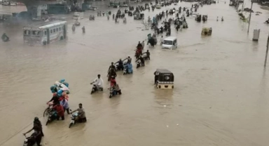 Pakistan'da sel uyarısı verildi