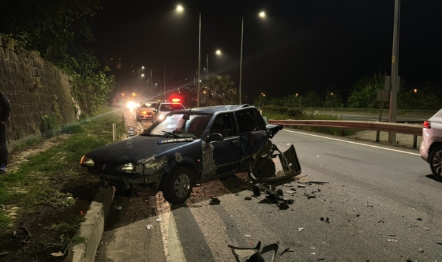 Rize’de 3 araçlı zincirleme kaza: 1’i ağır 2 yaralı