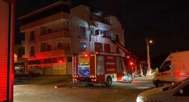 Şarjda unutulan süpürge bir anda patladı