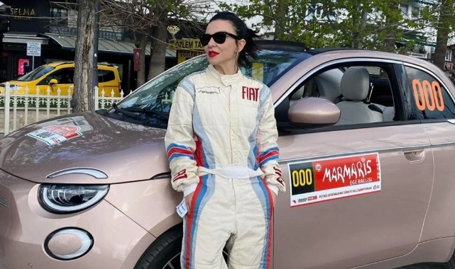 Şarkıcı Fatma Turgut Ege Rallisi'nde