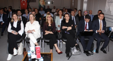 Seçim sonrası Türkiye ekonomisi BUSİAD'da konuşuldu
