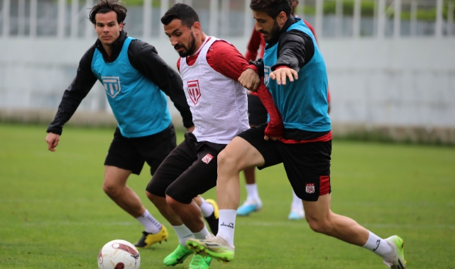 Sivasspor’da Galatasaray maçı hazırlıkları başladı