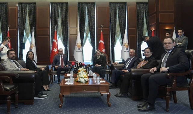 Siyasi partiler Ankara'da bayramlaştı