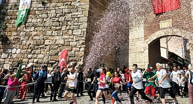 Tarihi Kent Koşusunda kazananlar belli oldu