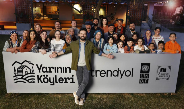 Tarkan, 'Yarının Köyleri' için yeniden kamera karşısında