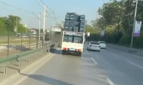 Bursa'da trafiği tehlikeye attı!