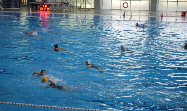 U-19 Kadınlar Sutopu Türkiye Şampiyonası, Niğde'de başladı