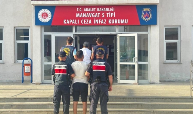 9 yıldır aranan baba oğul, sahte kimlikle 3 ayrı işletme kurmuş