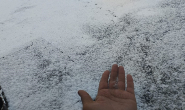 Ağrı mayıs ayında kışa döndü!