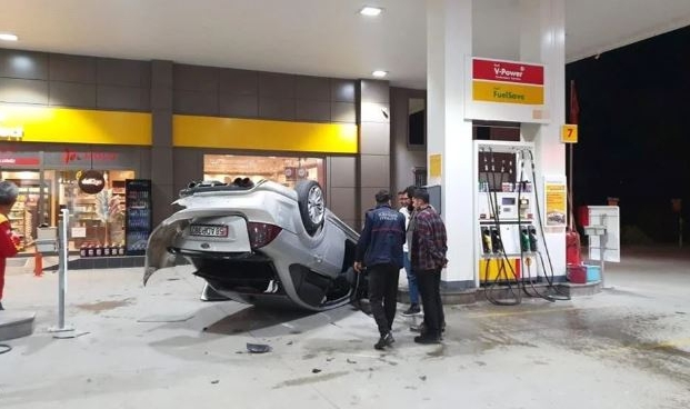 Akaryakıt istasyonunda son anda faciadan dönüldü!