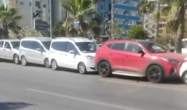 Alanya’da 11 araçlı zincirleme trafik kazası