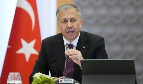 Ali Yerlikaya'dan deprem konutları açıklaması