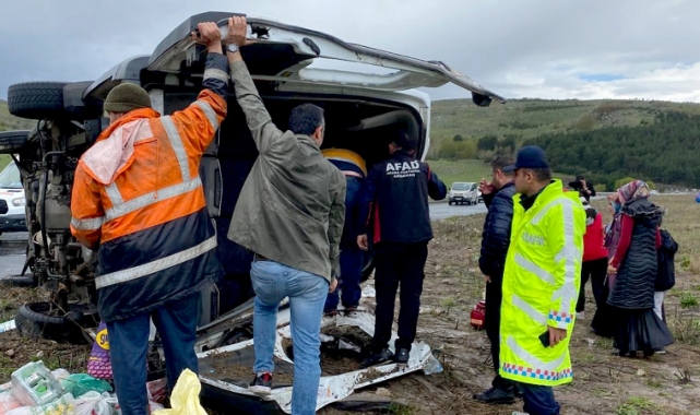 Ardahan'da feci kaza: 1 ölü 13 yaralı