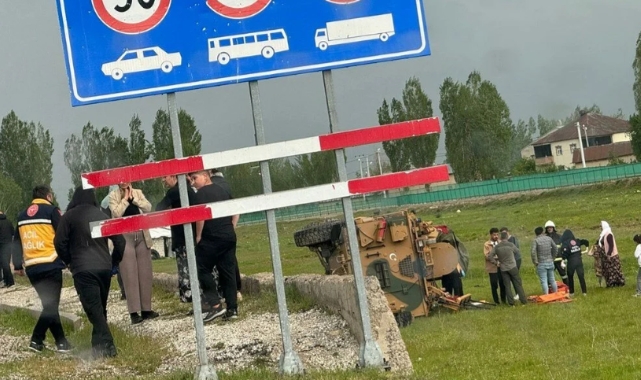 Askeri araç şarampole yuvarlandı!