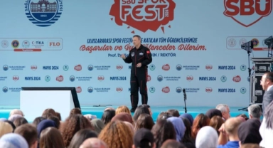 Astronot Gezeravcı: Ay'a erişmeyi planlıyoruz