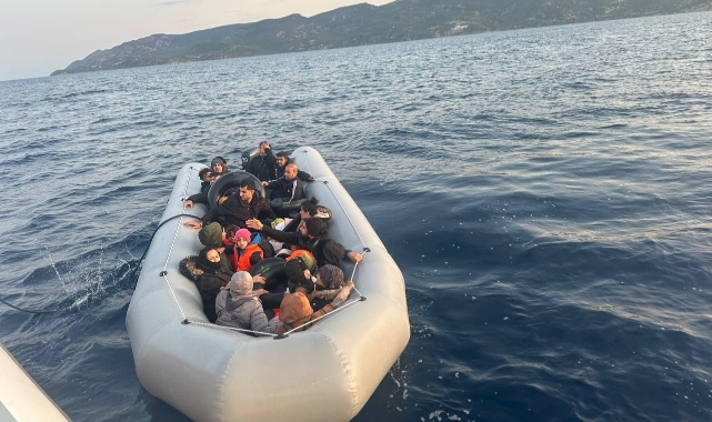 Ayvacık açıklarında 24 kaçak göçmen yakalandı