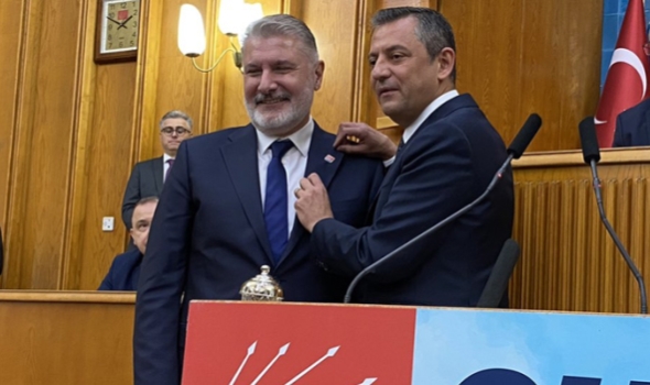 Bahadır Erdem CHP'ye katıldı