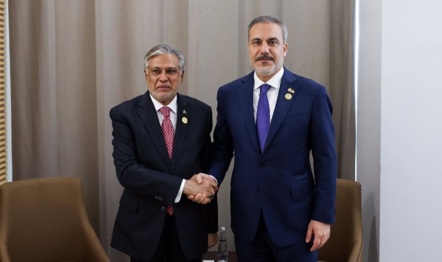 Bakan Fidan’dan Gambiya’da resmi temaslar