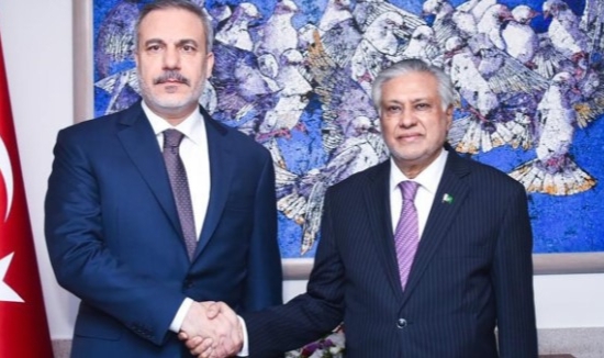 Bakan Fidan Pakistan Dışişleri Bakanı Dar ile görüştü