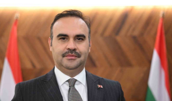 Bakan Kacır: “Bugün 27 binden fazla Togg akıllı araç Türkiye yollarında”