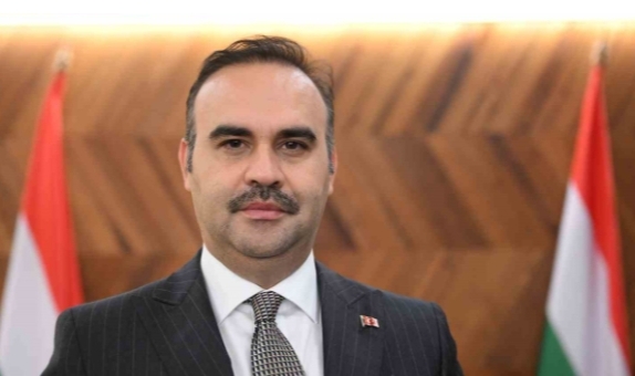 Bakan Kacır: Türkiye'de yatırımlar hızlanacak
