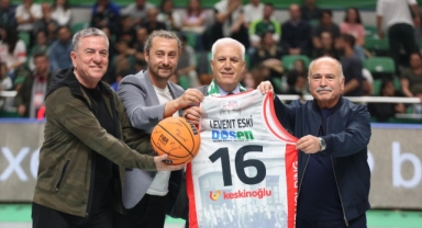 Başkan Bozbey'den Bursaspor İnfo Yatırım'ı tebrik etti