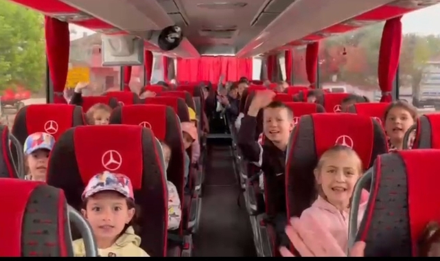 Başkan Bozbey, öğrencilerin isteklerini yerine getirdi