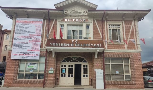 Başkan Ercan Özel belediyenin borcunu açıkladı!
