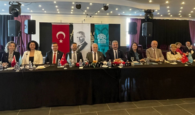 Başkan Şadi Özdemir gazetecilerle buluştu